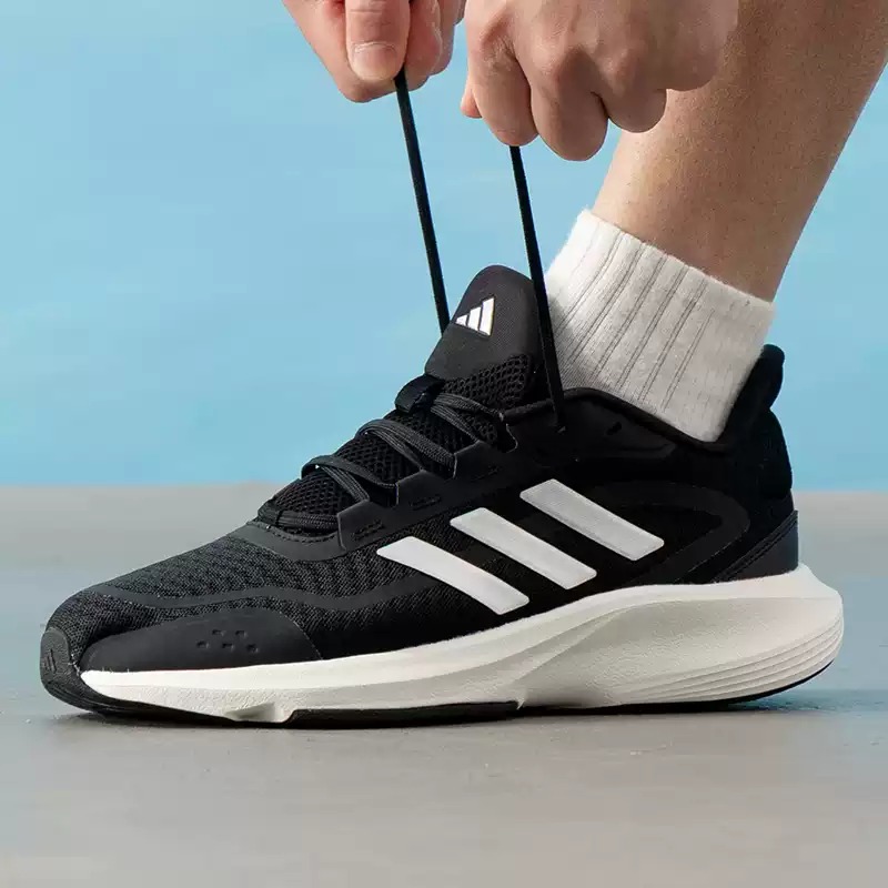 Adidas heren- en damesschoenen - Lightweight Road Running Shoes recensie en prijs